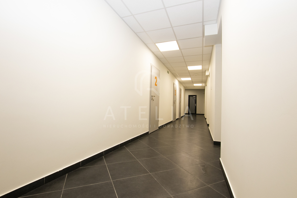 Obiekt biurowy na (5)