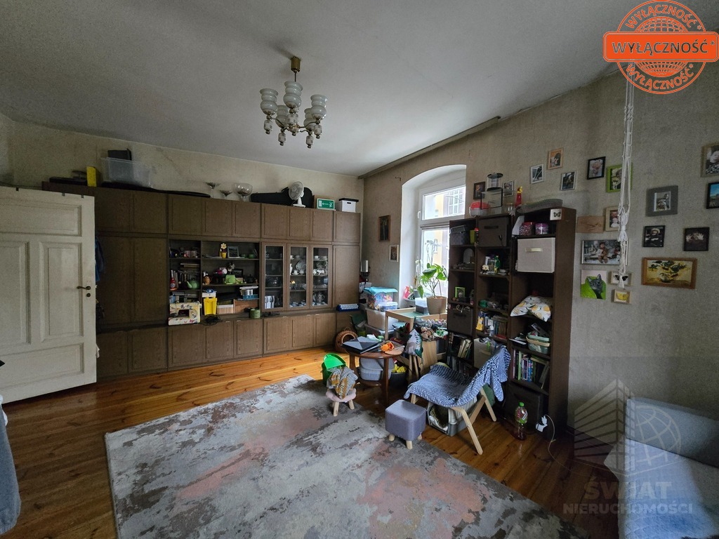 Przestronne mieszkanie położone na 1 piętrze (3)