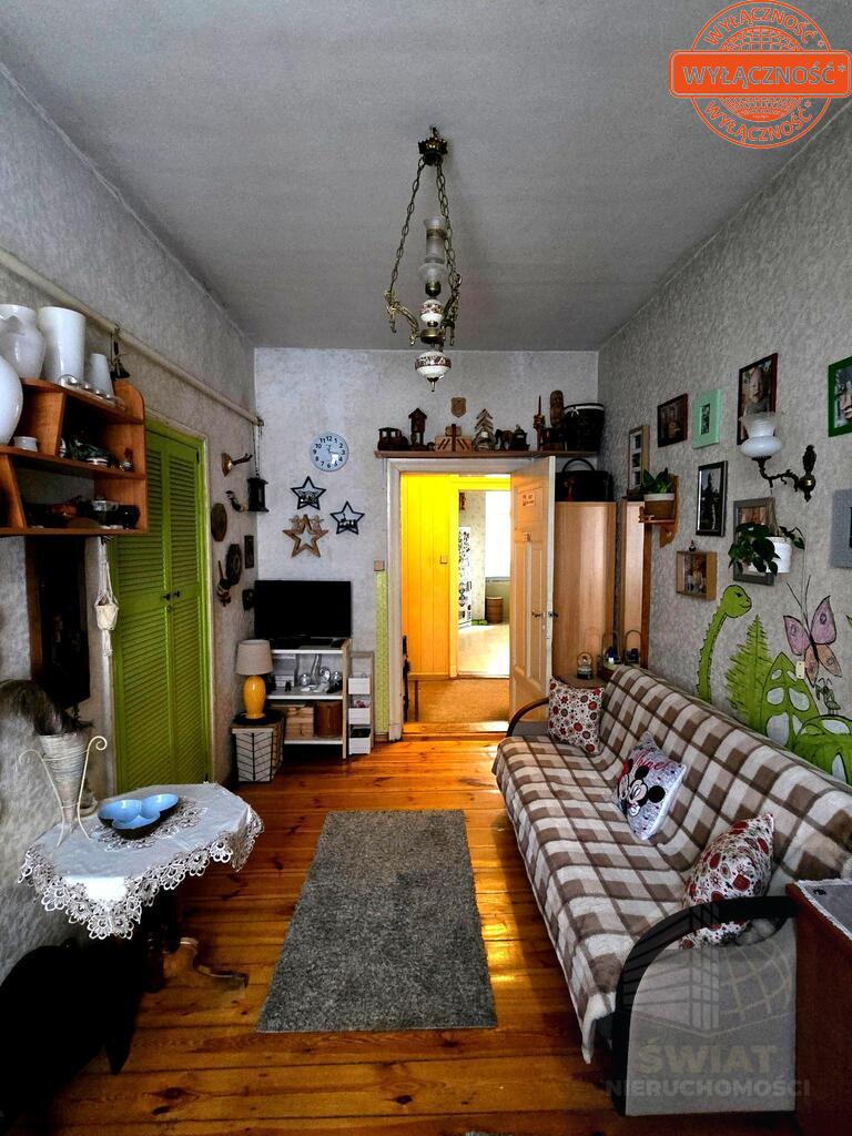 Przestronne mieszkanie położone na 1 piętrze (8)