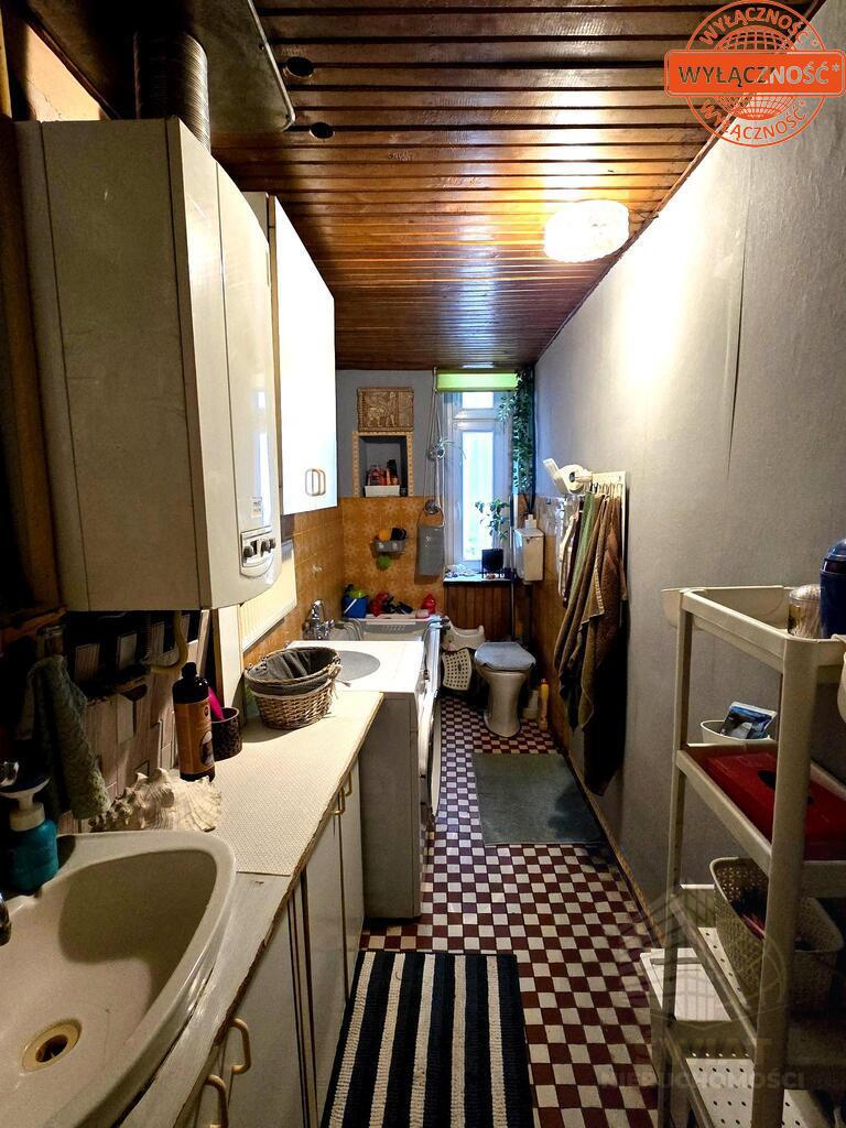 Przestronne mieszkanie położone na 1 piętrze (12)