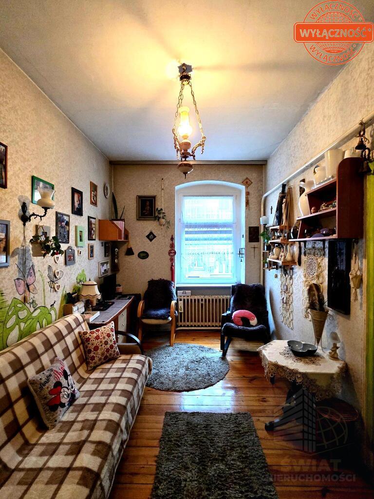 Przestronne mieszkanie położone na 1 piętrze (7)