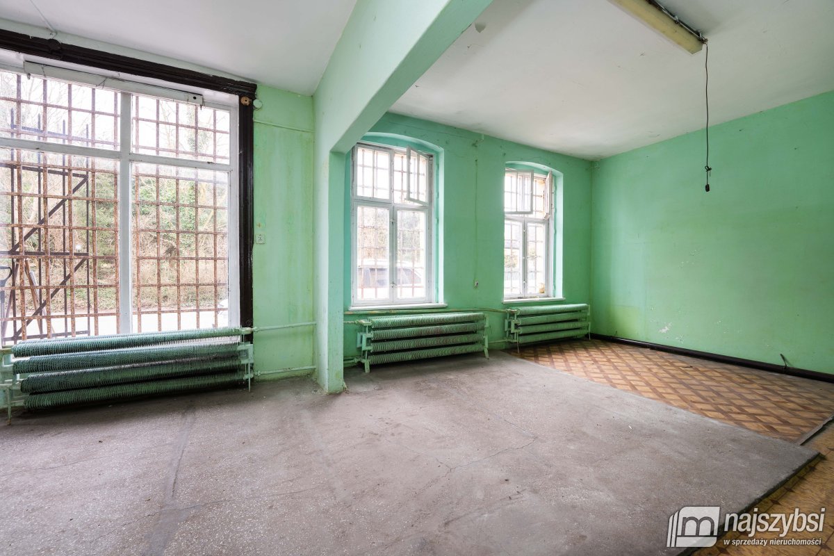 Mechowo - lokal usługowo-przemysłowy (3)