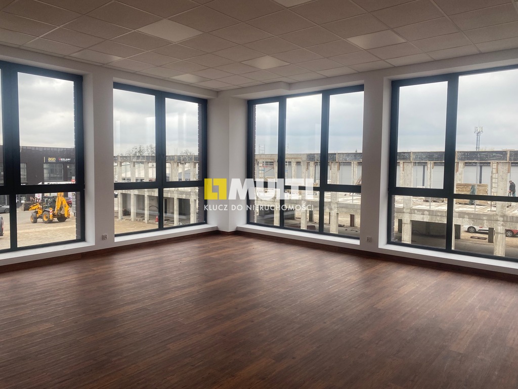 Lokal Handlowo-Biurowy Centrum Handlowe (1)