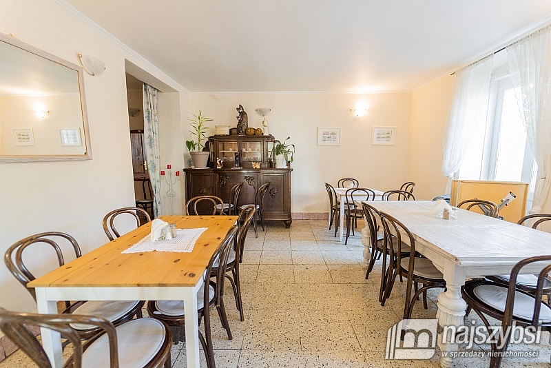 NIŻSZA CENA!!!
PIĘKNY OBIEKT GASTRONOMICZNY W DOS (10)