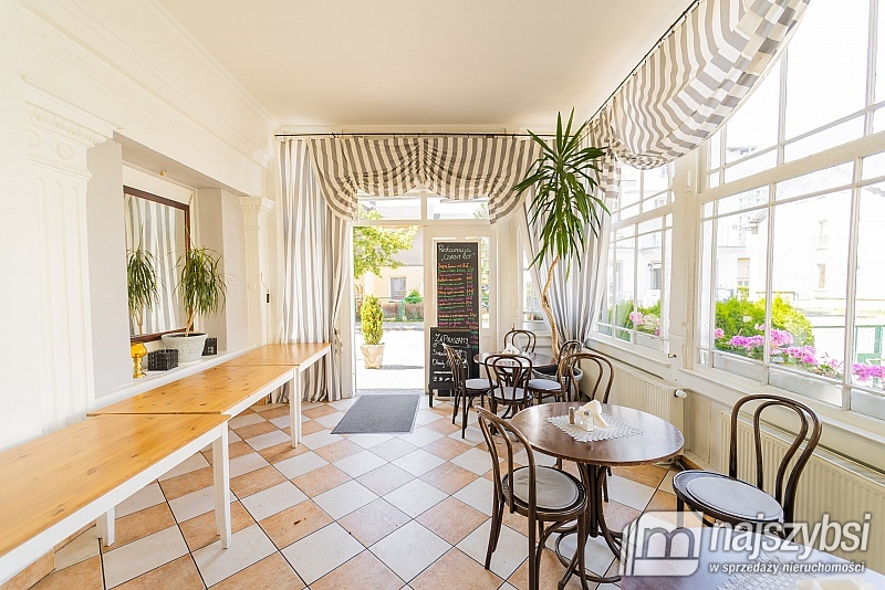 NIŻSZA CENA!!!
PIĘKNY OBIEKT GASTRONOMICZNY W DOS (14)