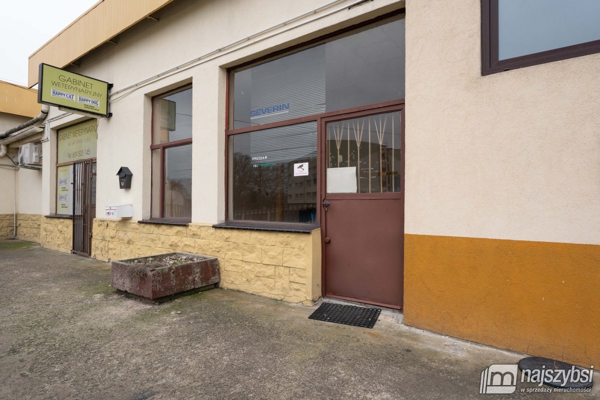 Goleniów - lokal  na sprzedaż 19 m² w centrum  (7)