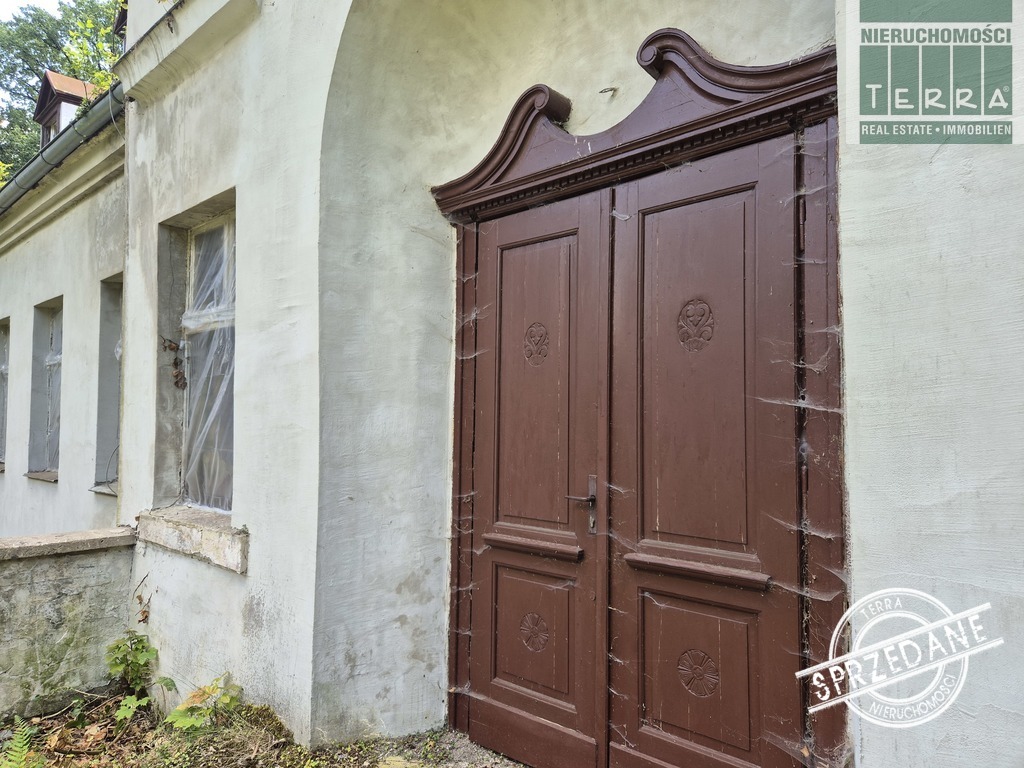 ZABYTKOWY DWÓR - Nieruchomość SPRZEDANA (8)