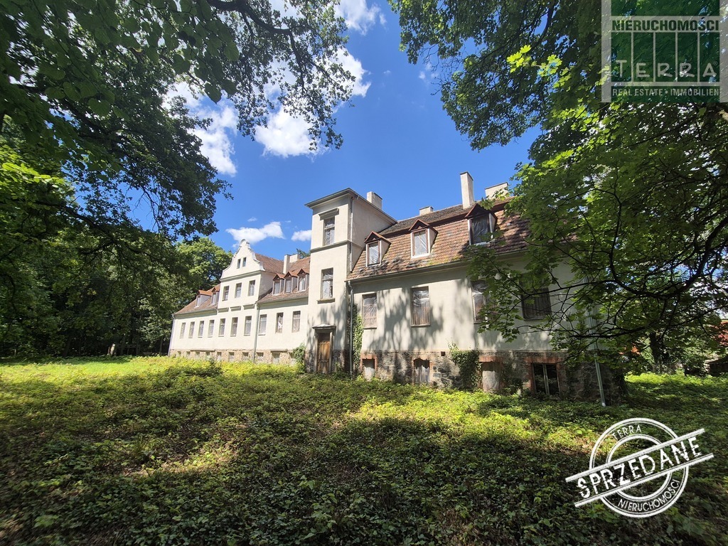 ZABYTKOWY DWÓR - Nieruchomość SPRZEDANA (1)