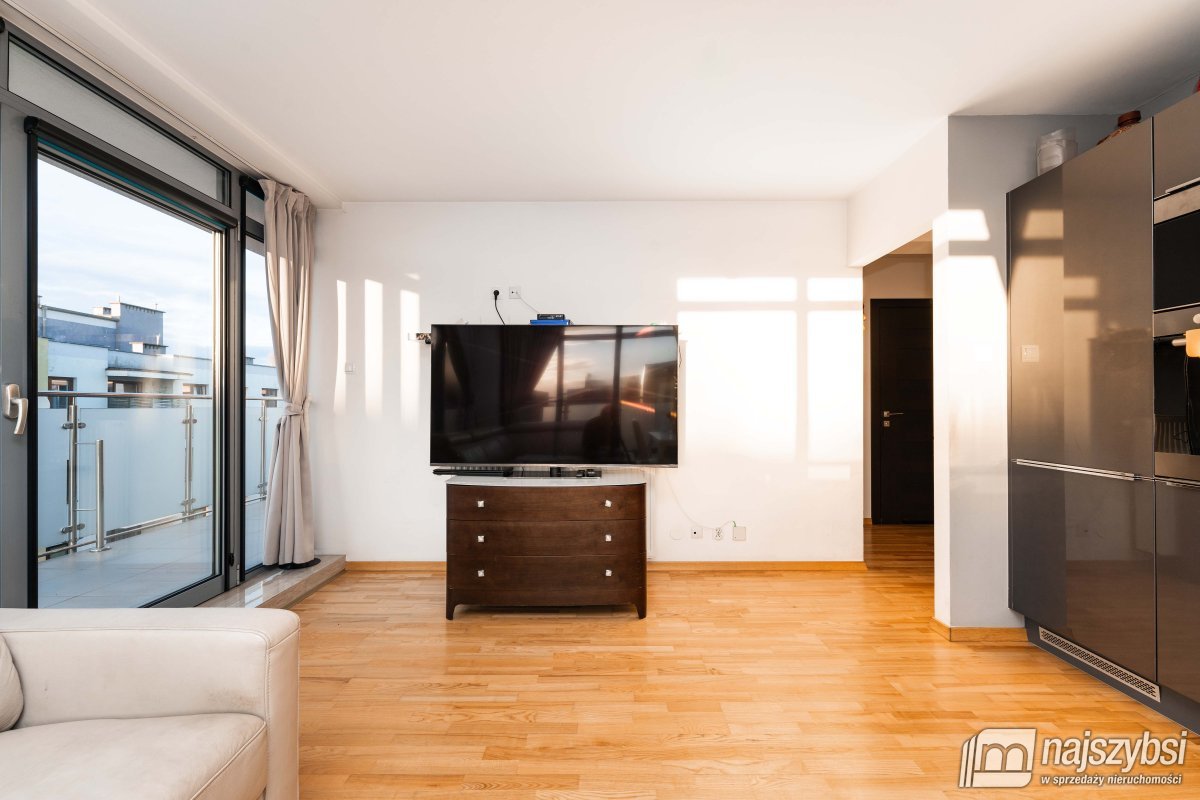 Kołobrzeg 3-pok mieszkanie 400m do morza (5)