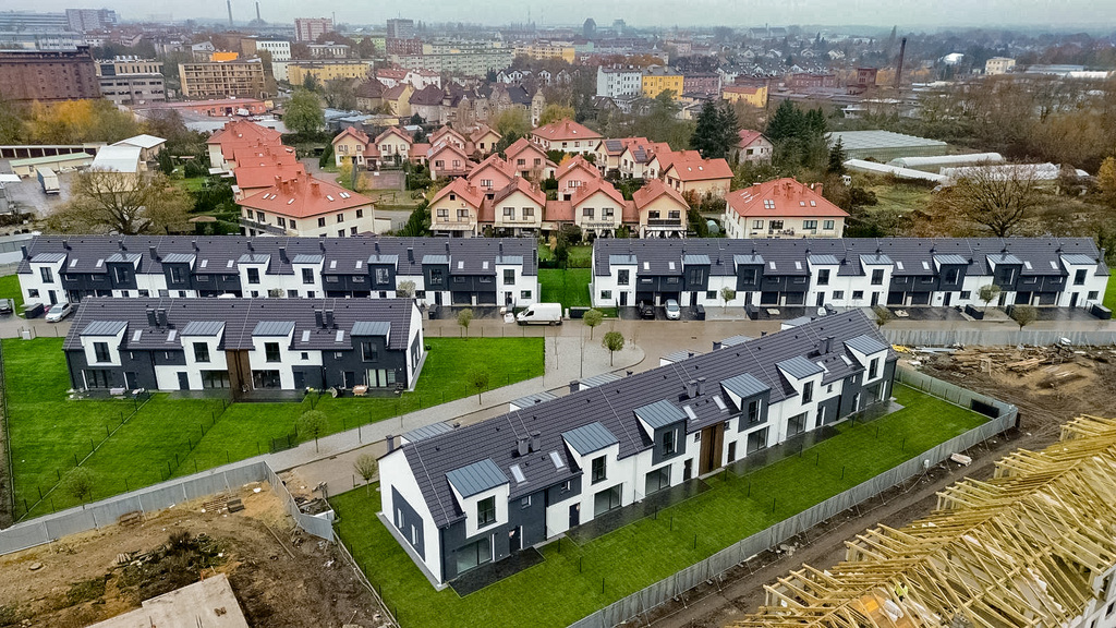 Szeregowiec z garażem/ 132m2 , ogrzew.miejs.▶ S71A (6)