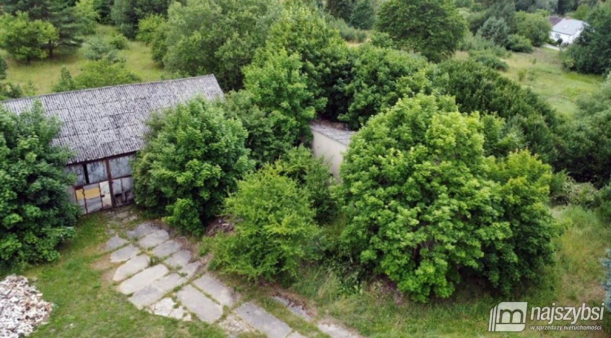 Uniemino- duża działka z budynkami gospodarczymi (5)