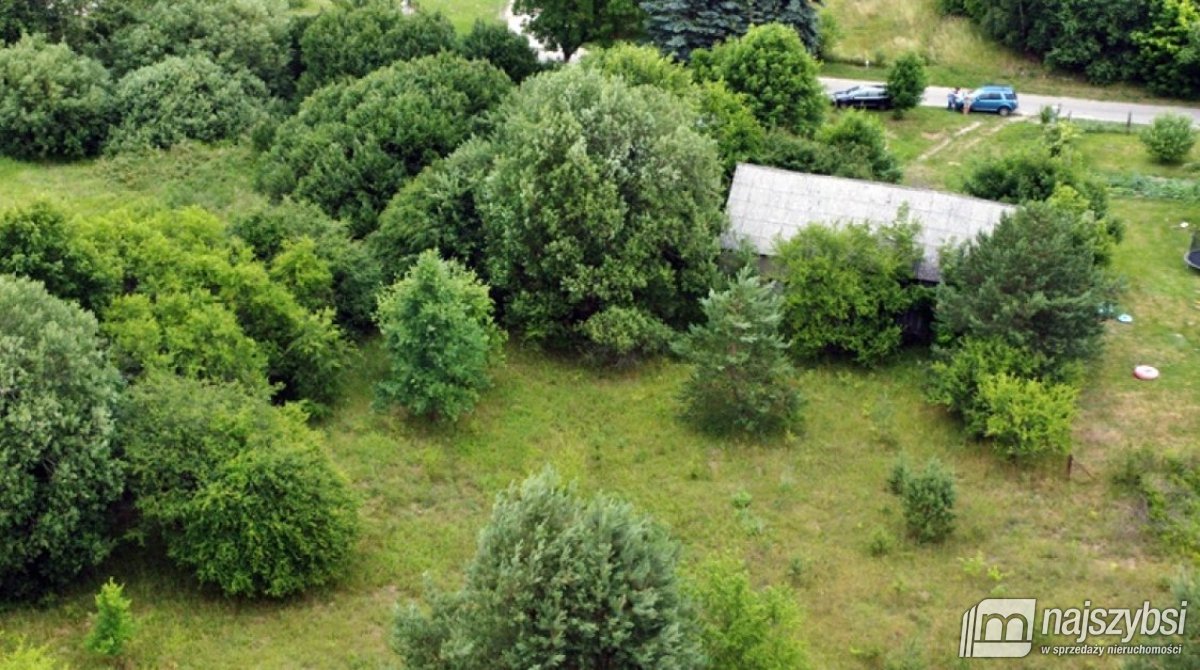 Uniemino- duża działka z budynkami gospodarczymi (6)