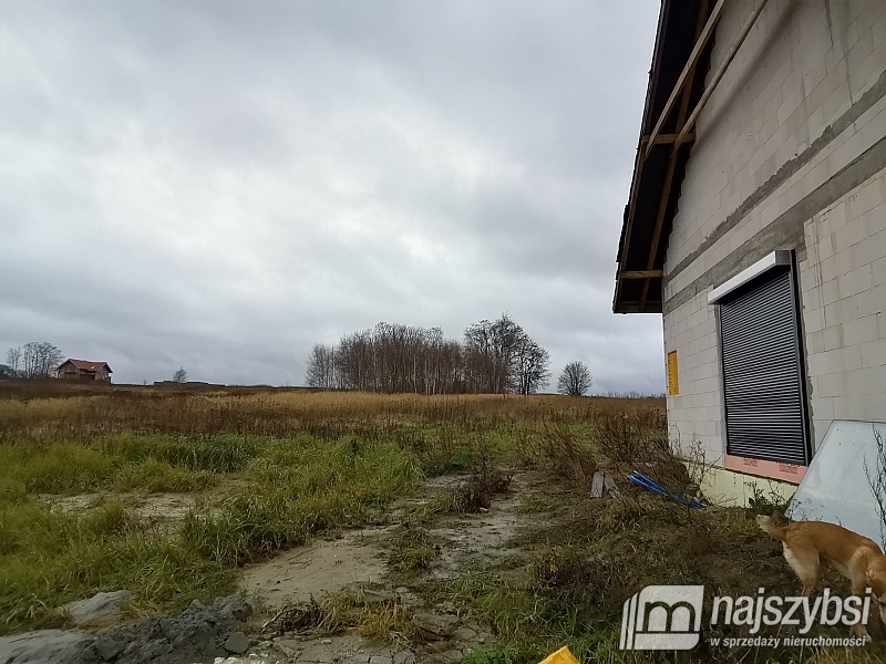 Łuskowo- dom nad rzeką w okolicy Wolina (20)