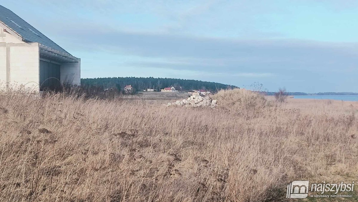 Łuskowo- dom nad rzeką w okolicy Wolina (26)