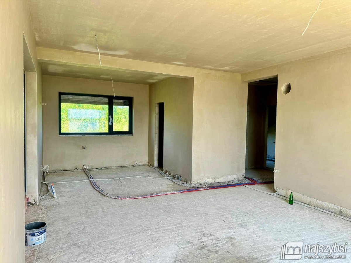 Łuskowo- dom nad rzeką w okolicy Wolina (6)