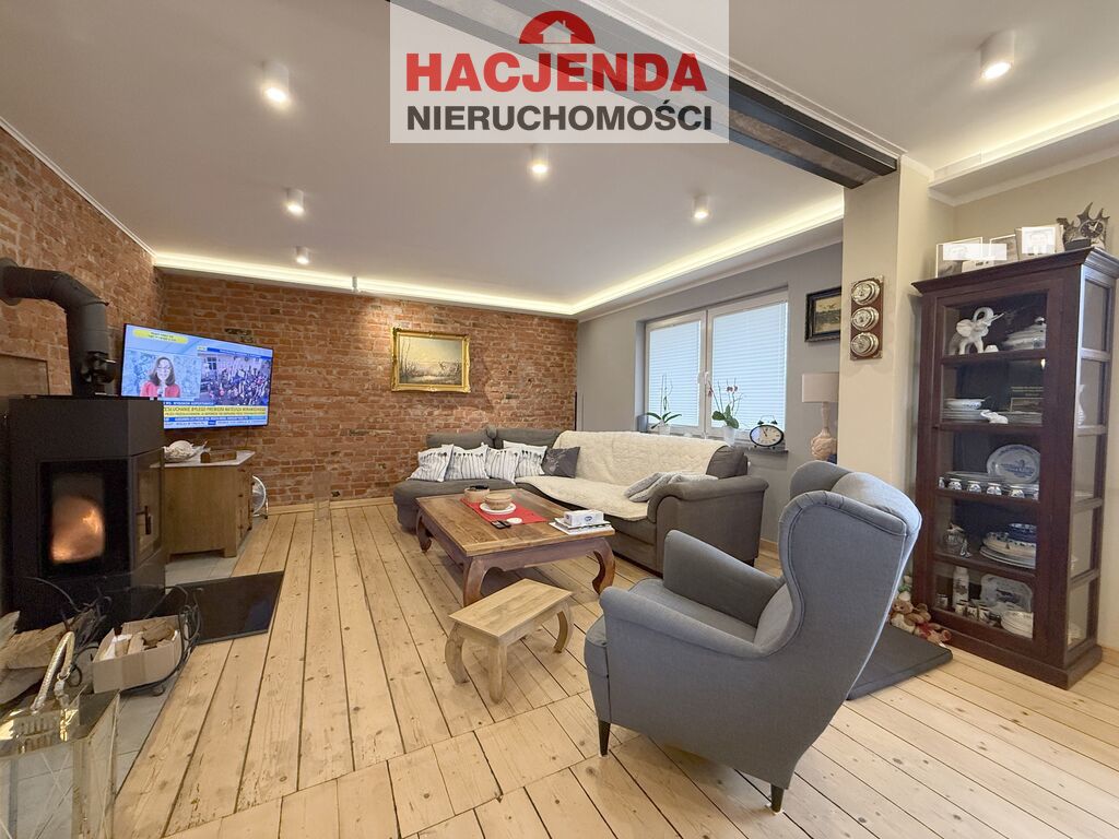 DOM JEDNORODZINNY WOLNOSTOJĄCY (18)