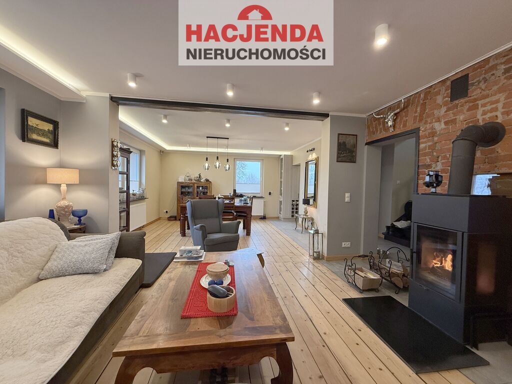 DOM JEDNORODZINNY WOLNOSTOJĄCY (21)