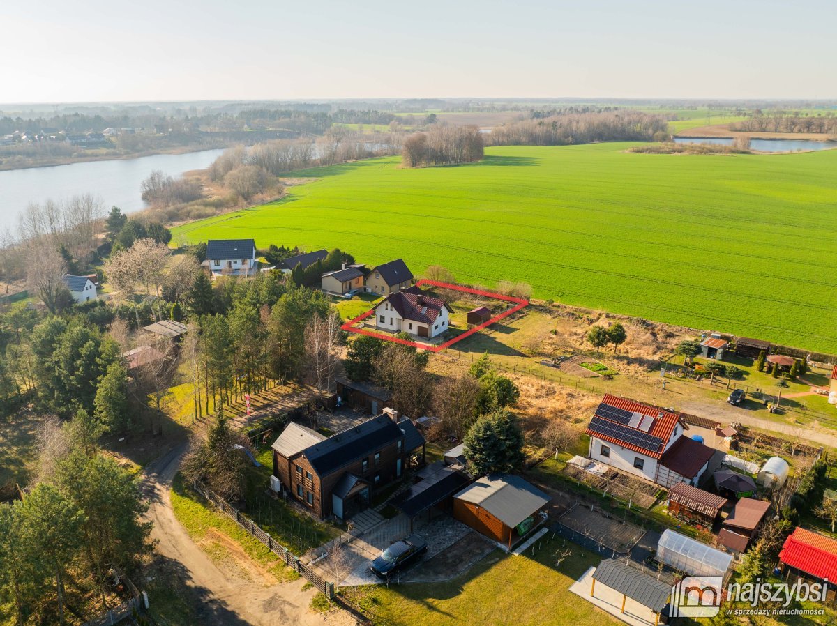 Kicko - dom nad jeziorem (1)