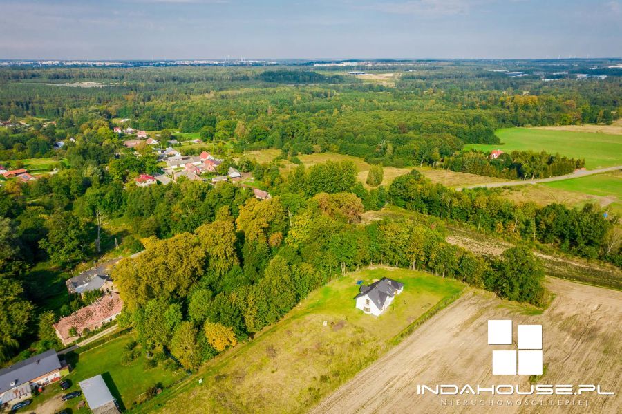 Działka budowlana z własnym lasem i strumieniem... (11)