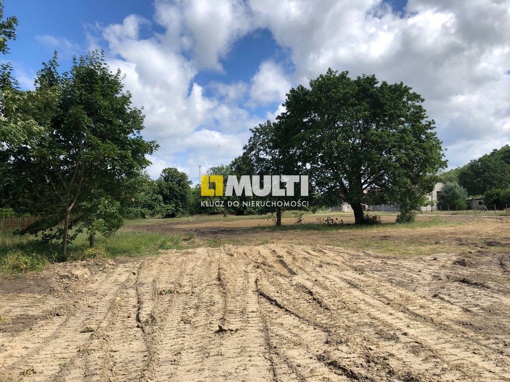 Działka w Rzędzinach z potencjałem, 815.535 zł. (5)