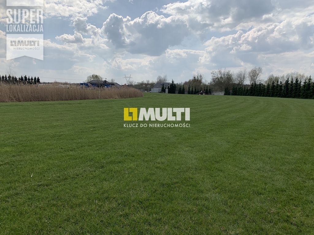 Działka z warunkami zabudowy dla 10 budynków (1)