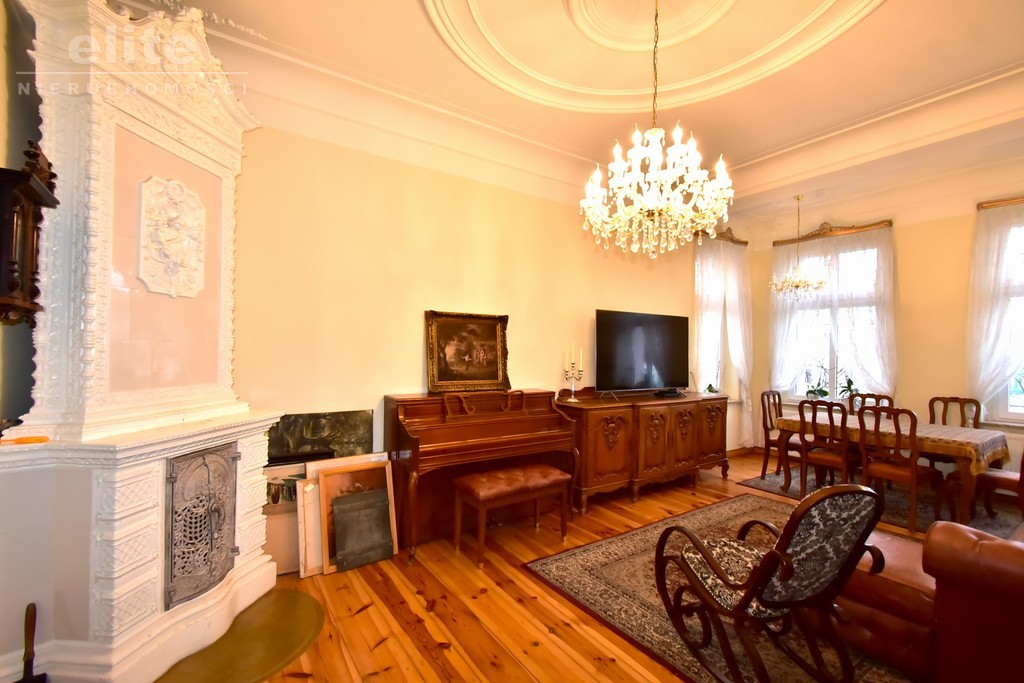 Nietuzinkowe mieszkanie 148m2 w centrum miasta (2)