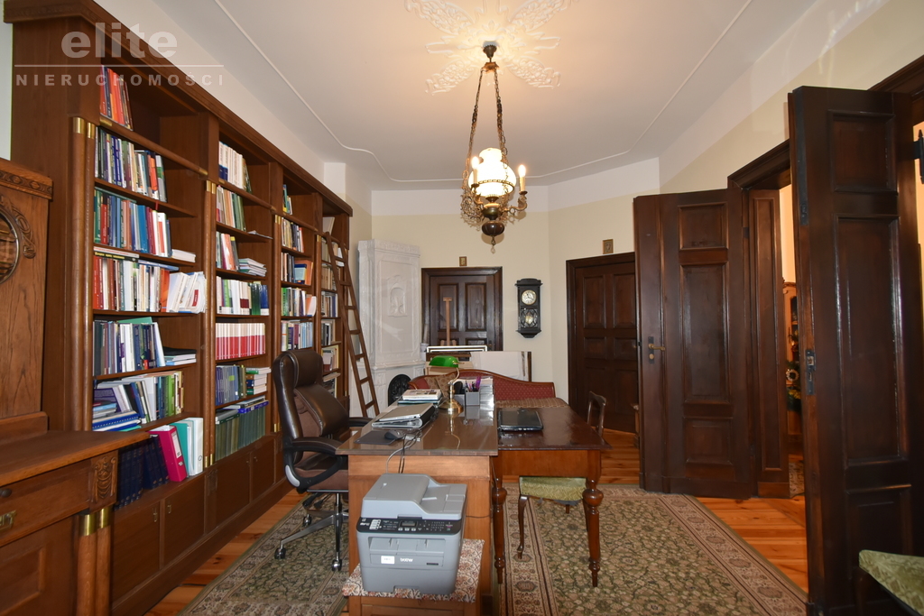 Nietuzinkowe mieszkanie 148m2 w centrum miasta (7)