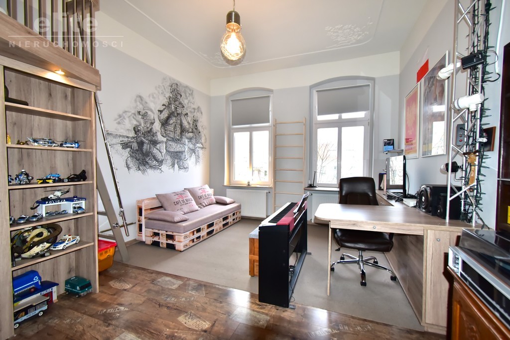 Nietuzinkowe mieszkanie 148m2 w centrum miasta (21)