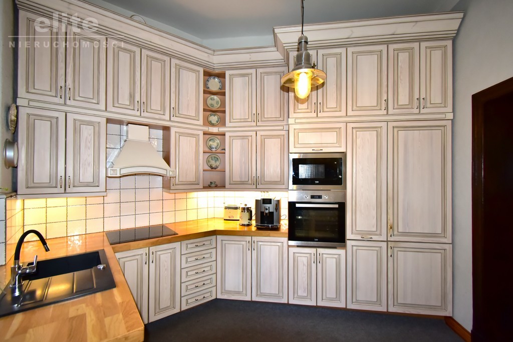 Nietuzinkowe mieszkanie 148m2 w centrum miasta (24)