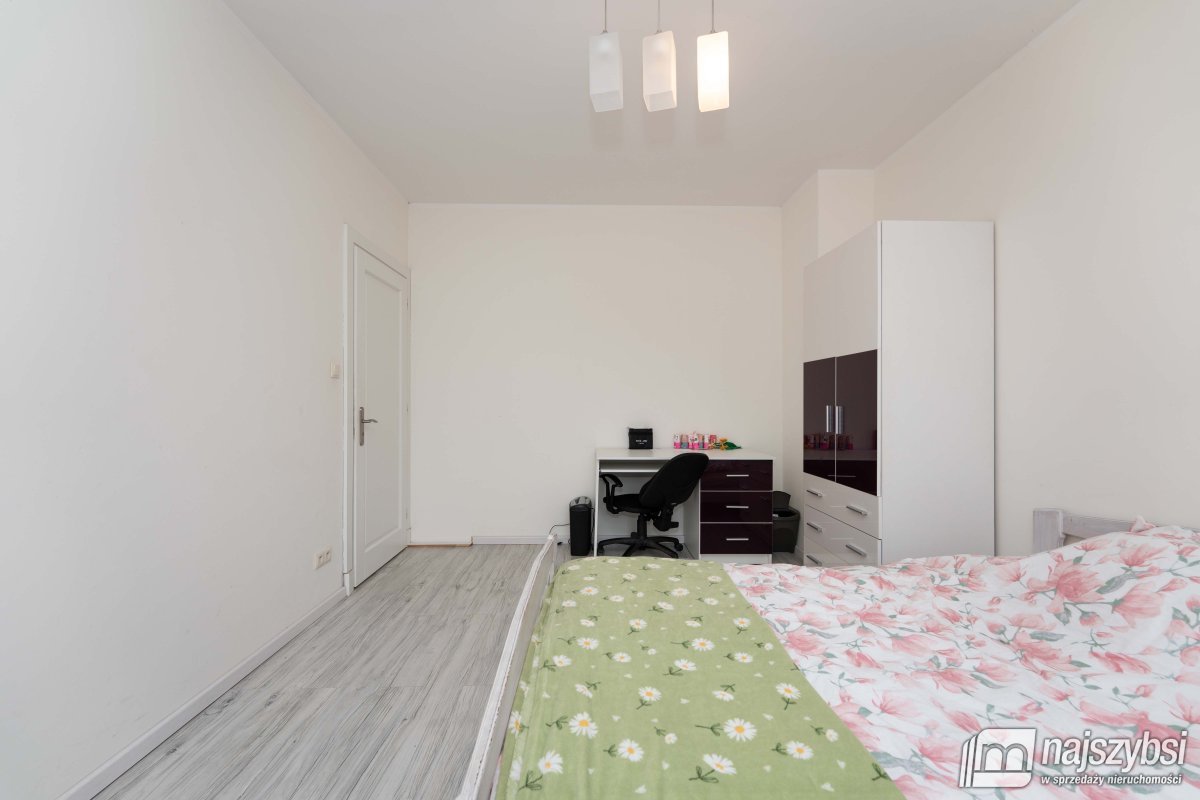 Babigoszcz- duży dom na sprzedaż (18)