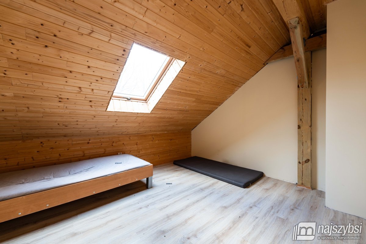 Babigoszcz- duży dom na sprzedaż (28)