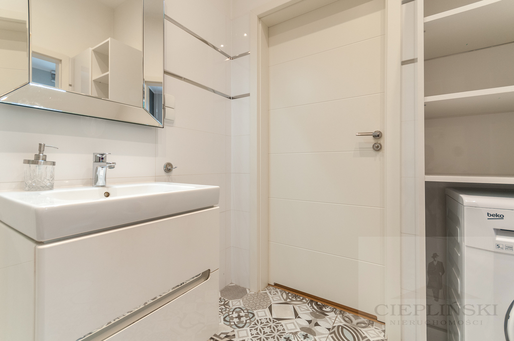 APARTAMENT 100 M OD CH KASKADY, WIDOK NA PARK (11)