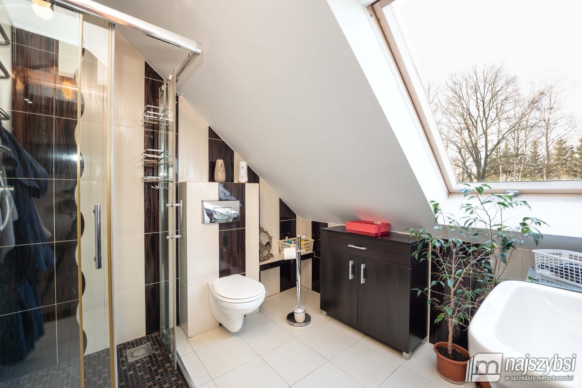 Poczernin/Przemocze - dom 222m ² z dużą działką  (15)