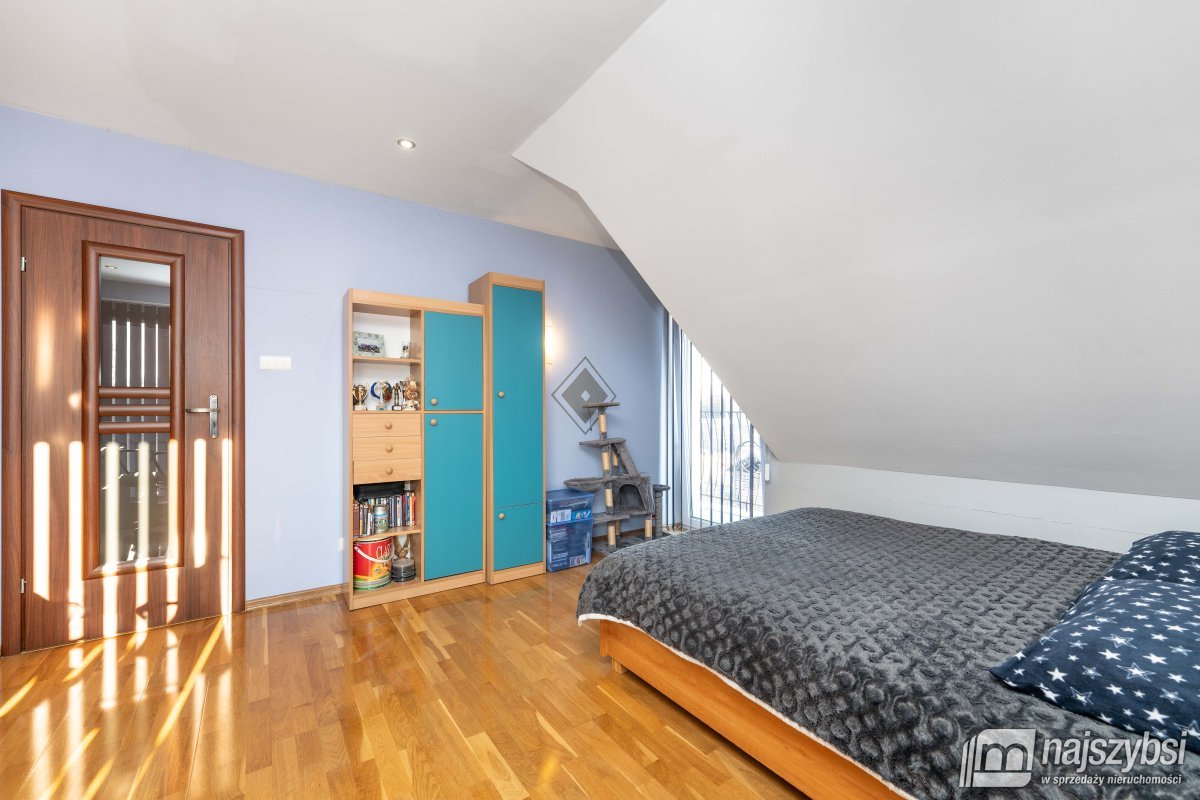 Poczernin/Przemocze - dom 222m ² z dużą działką  (22)