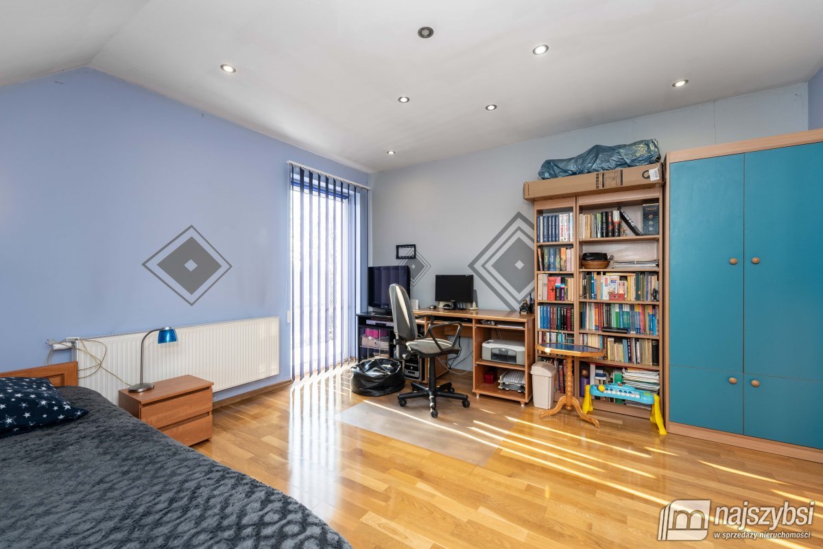 Poczernin/Przemocze - dom 222m ² z dużą działką  (23)