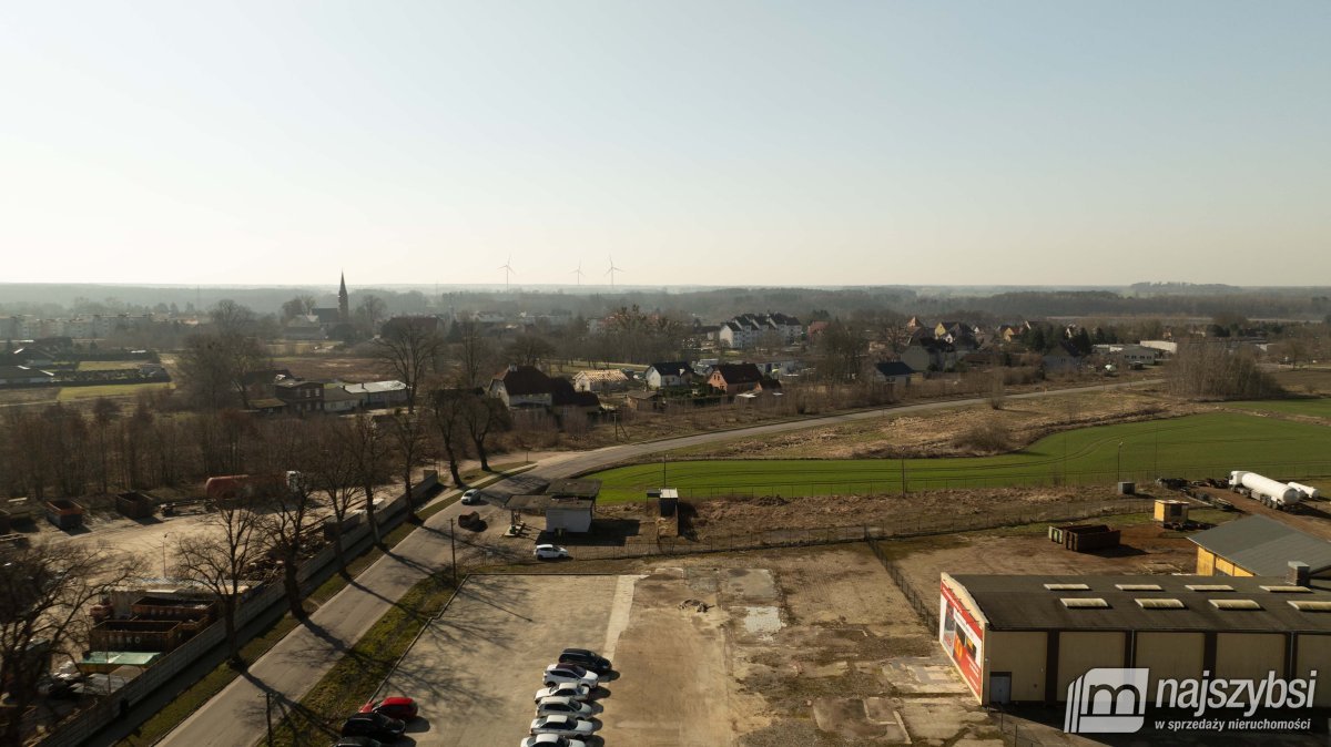 Golczewo -  duża działka 2333 m2 + stacja paliw (12)