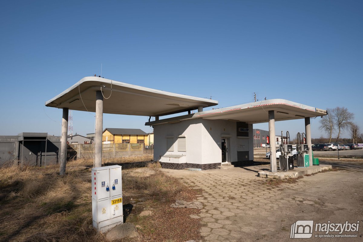 Golczewo -  duża działka 2333 m2 + stacja paliw (9)