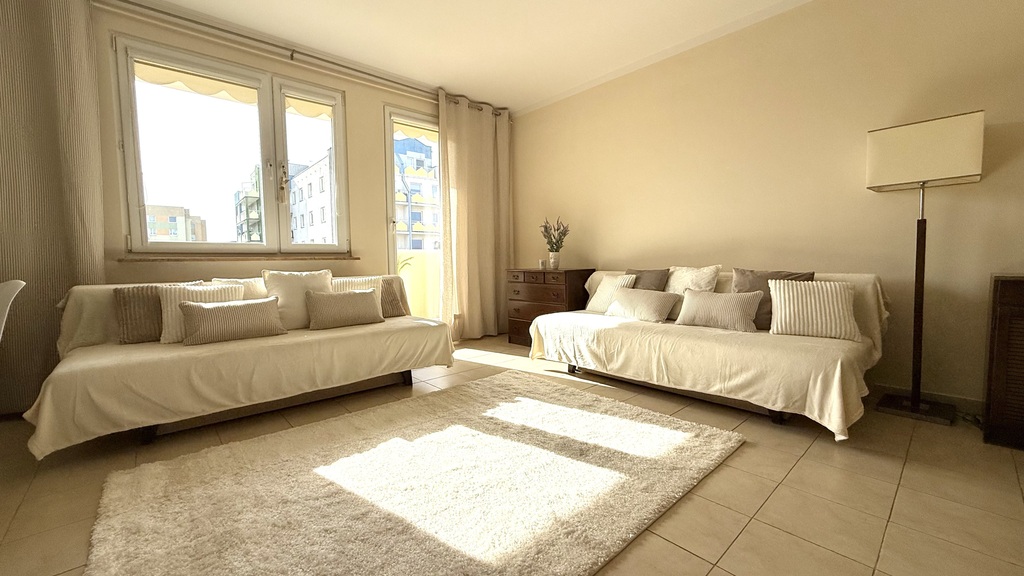 Na sprzedaż 3 pokojowe mieszkanie w Kołobrzegu (8)