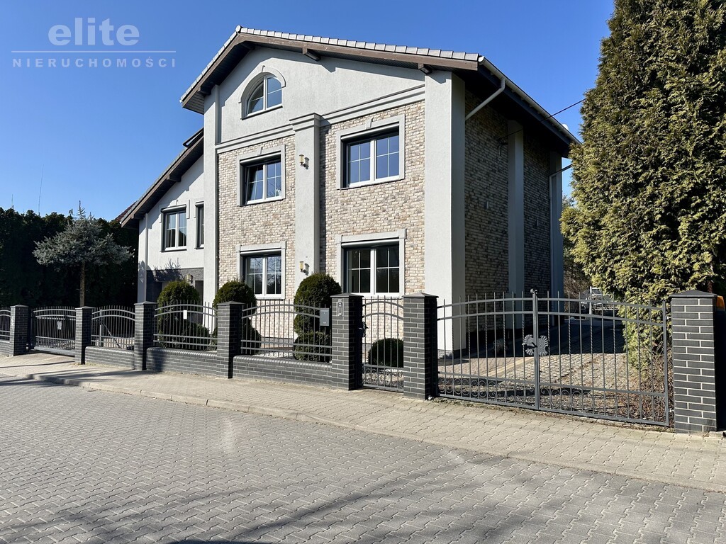 Warszewo klimatyczny dom o pow. całkowitej 330 m2 (1)