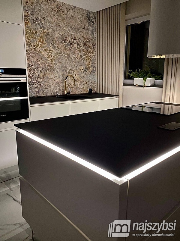 Apartament w Kołobrzegu, 88 m2- 3 pokoje+salon (3)