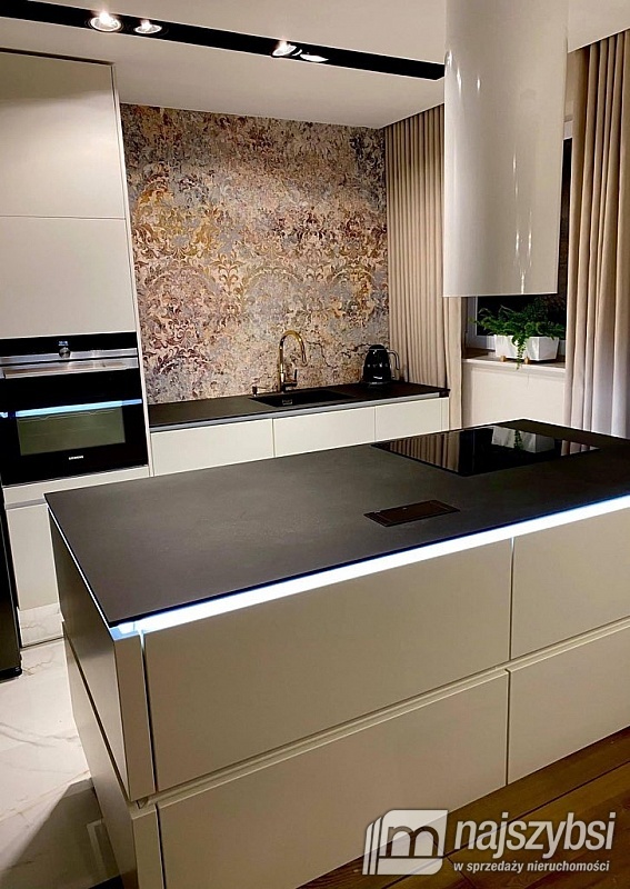 Apartament w Kołobrzegu, 88 m2- 3 pokoje+salon (4)