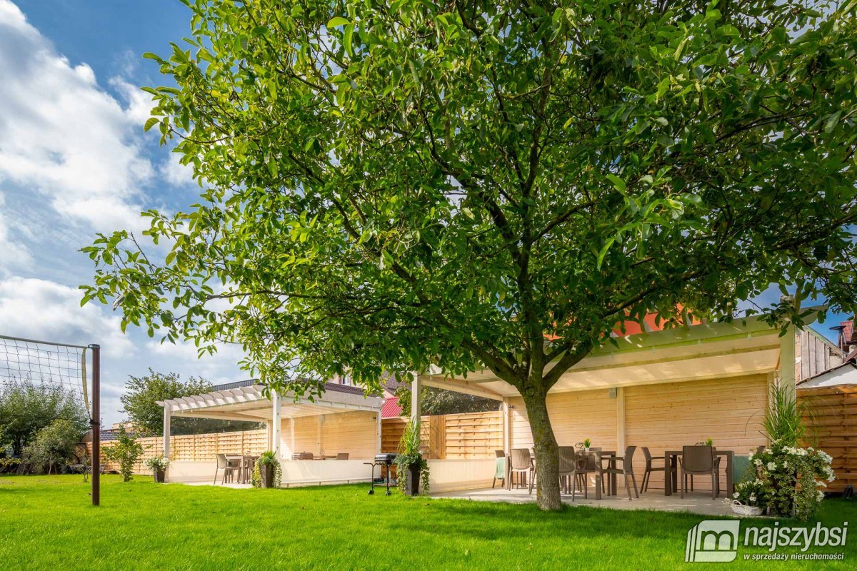 DARŁÓWKO - PENSJONAT NA SPRZEDAŻ BLISKO MORZA! (9)