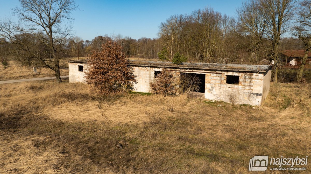 Stepnica - działka 5400m2 z zabudową magazynową (12)