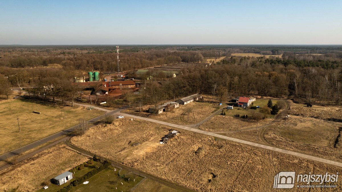 Stepnica - działka 5400m2 z zabudową magazynową (13)