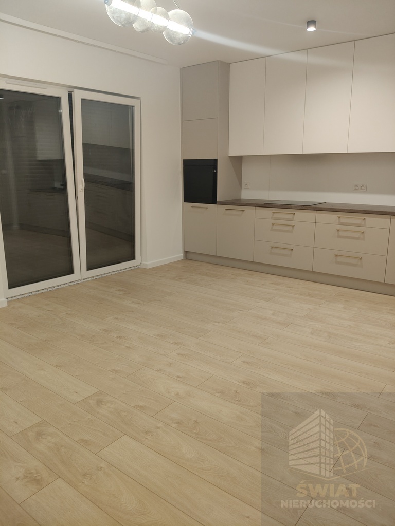 Nowoczesny apartament 3 pok. z ogródkiem (1)