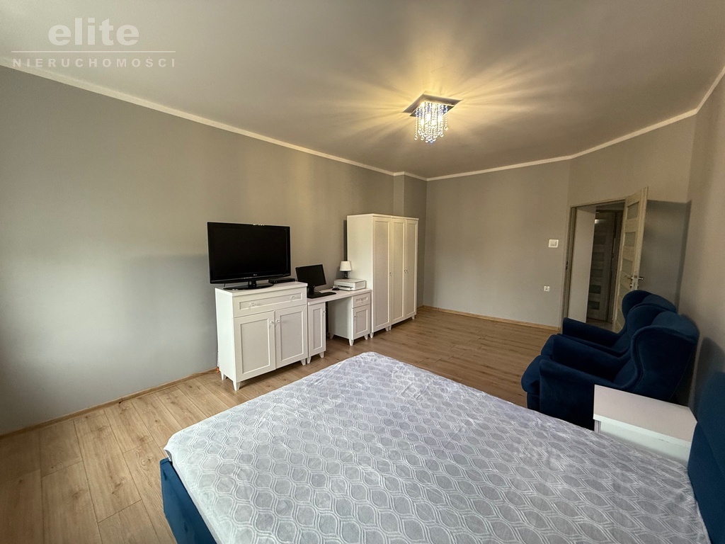 5lipca 2 pokoje 53m2,odnowiona kamienica 440 tys. (2)