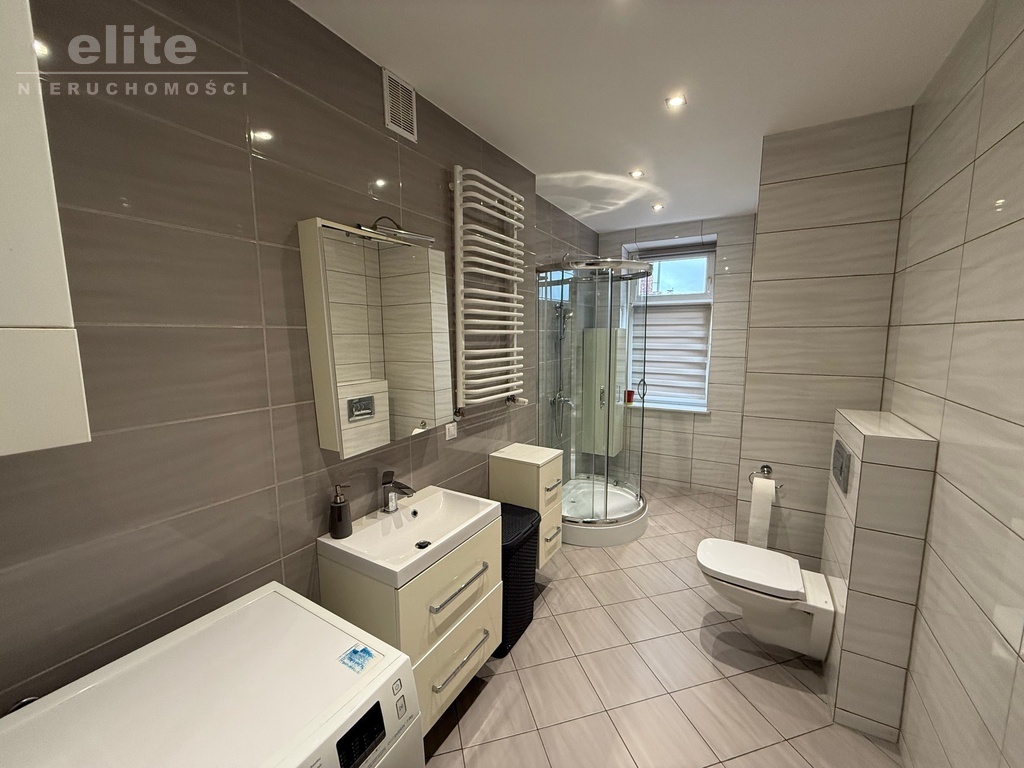 5lipca 2 pokoje 53m2,odnowiona kamienica 440 tys. (10)