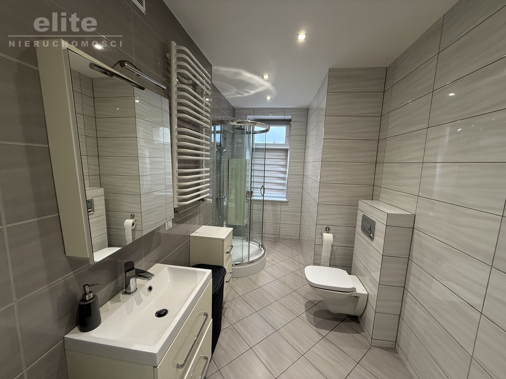 5lipca 2 pokoje 53m2,odnowiona kamienica 440 tys. (12)