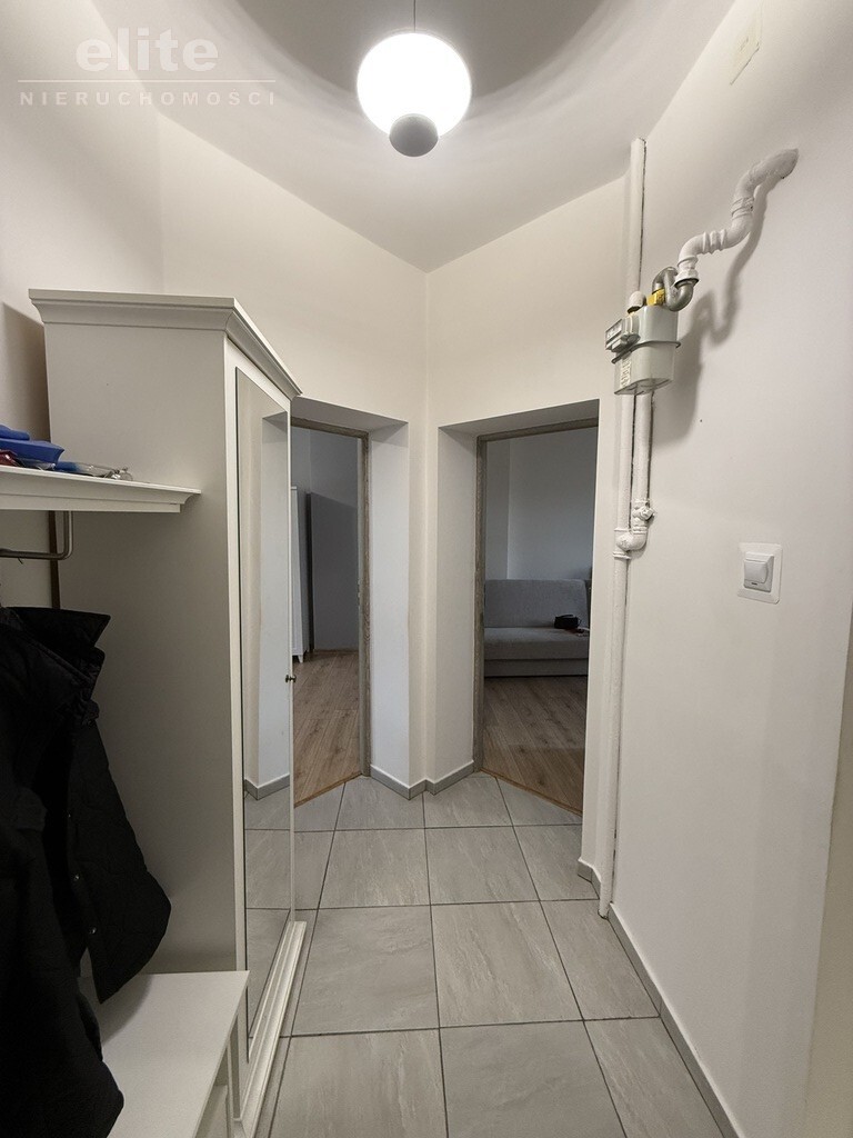 5lipca 2 pokoje 53m2,odnowiona kamienica 440 tys. (13)