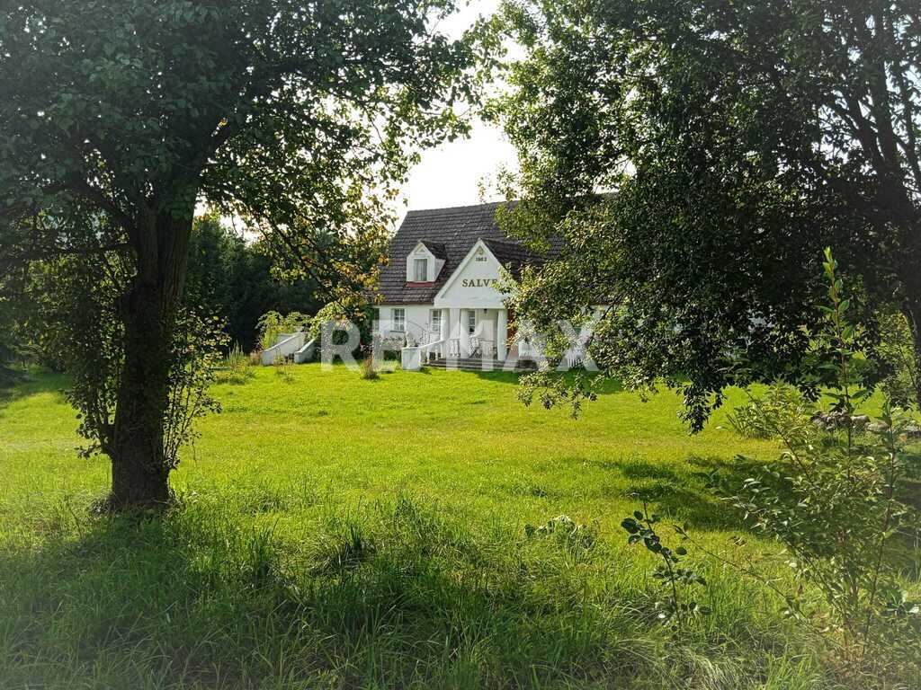 Unikalny Dworek nad Jeziorem Ciemino / Grabno (1)